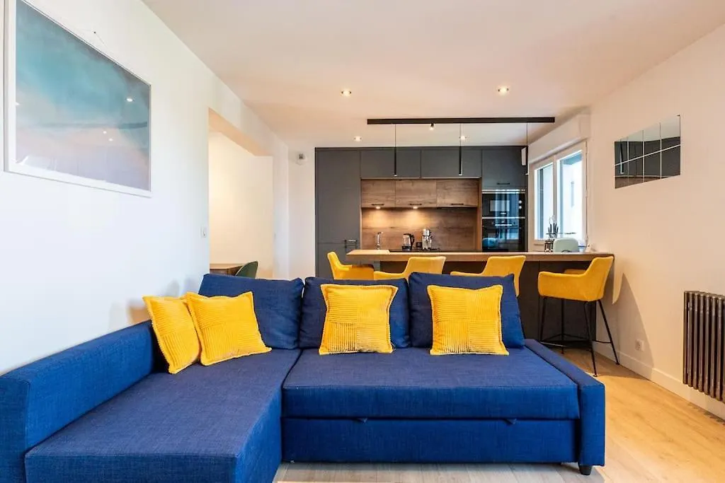 Apartment L'Oree Des Bois- Annecy Centre-3 Bedrooms-Parking