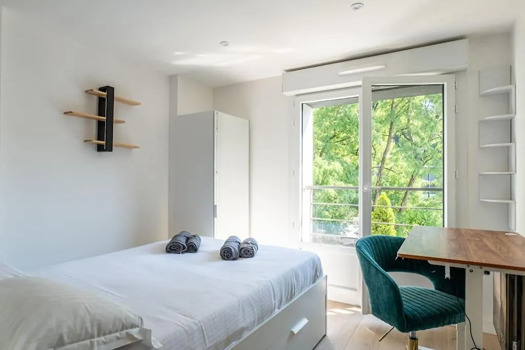 L'Oree Des Bois- Annecy Centre-3 Bedrooms-Parking 0*,